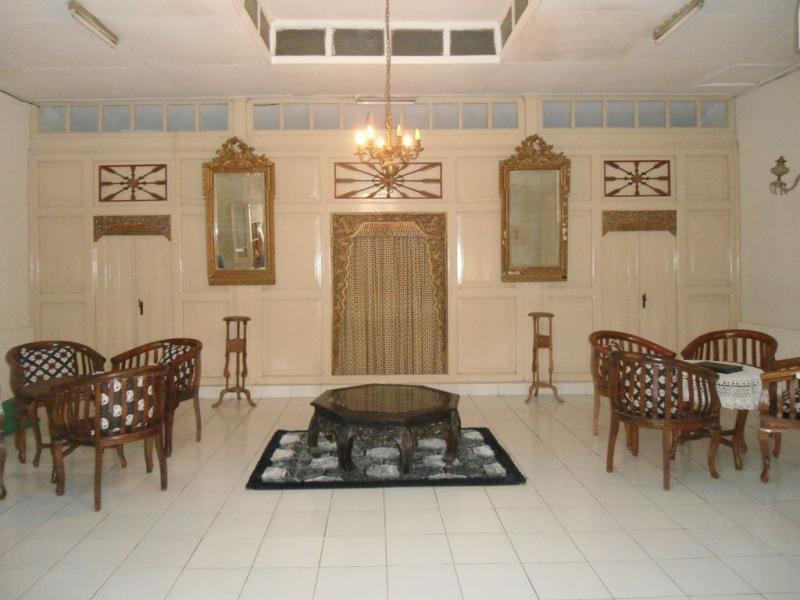 מלון Reddoorz Syariah Near Wijilan יוגיאקרטה מראה חיצוני תמונה