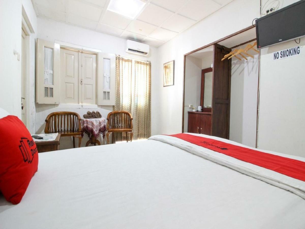 מלון Reddoorz Syariah Near Wijilan יוגיאקרטה מראה חיצוני תמונה